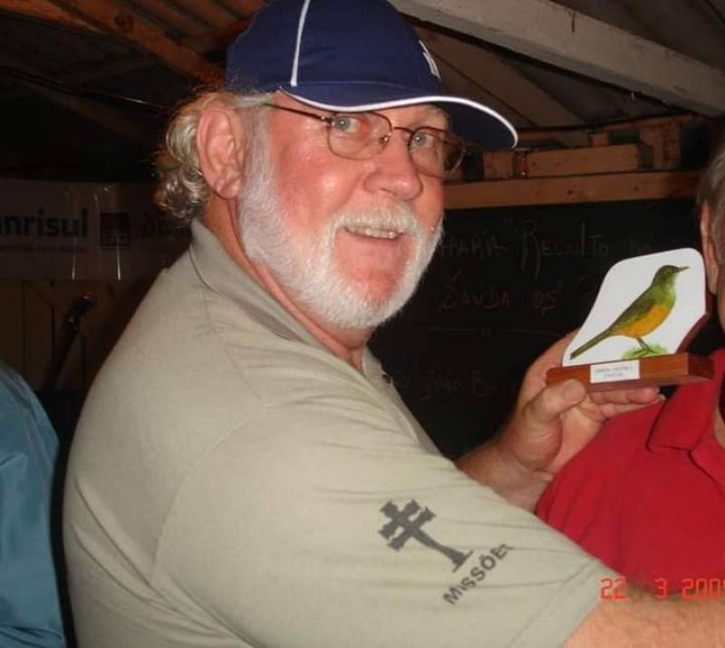 Confrades do Recanto do Sabiá prestam homenagem a Henrique Erico Muller 