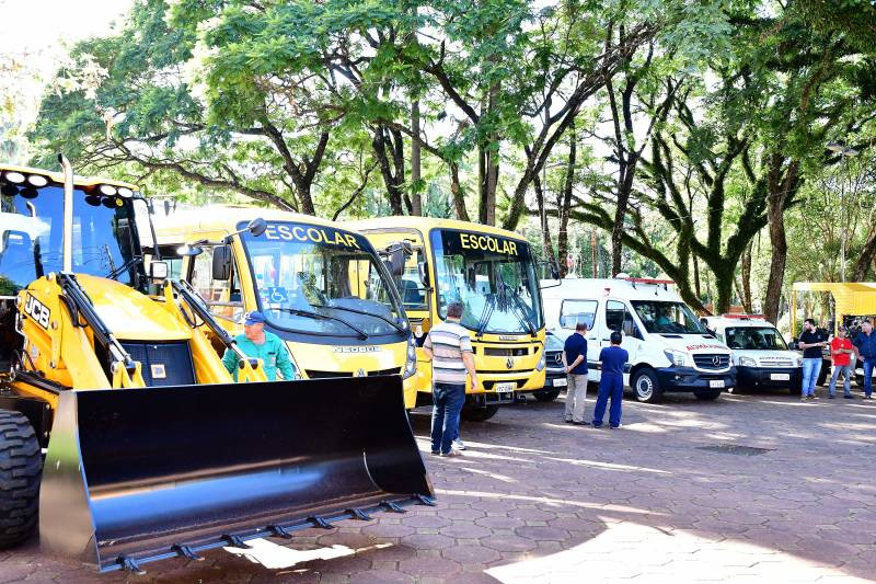 E agora quem pode explicar isso a comunidade?