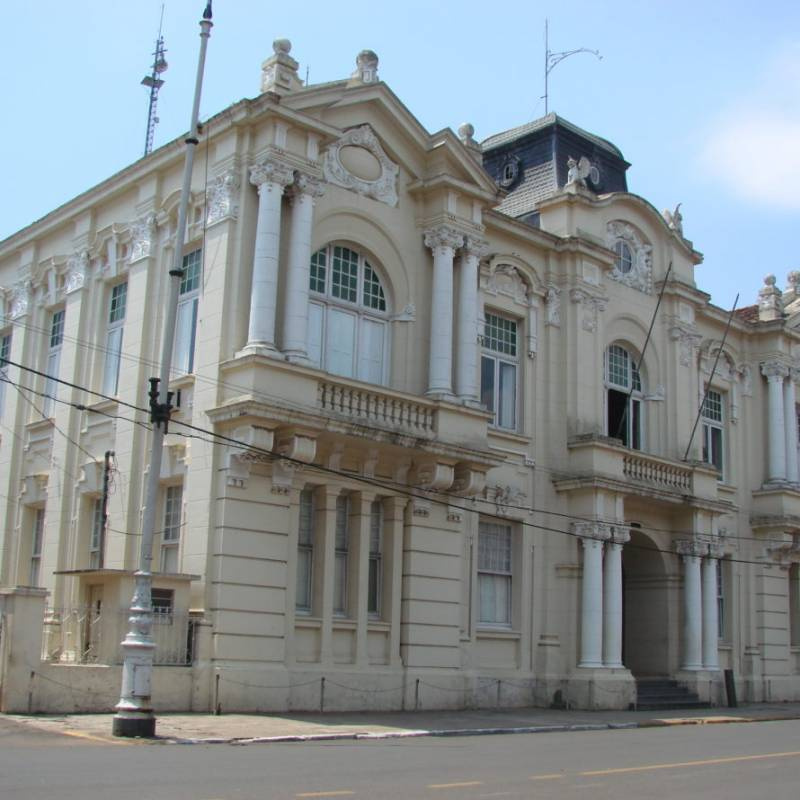 Prefeita de Cruz Alta reduz 5 secretarias e gera economia de R$ 3,6 milhões