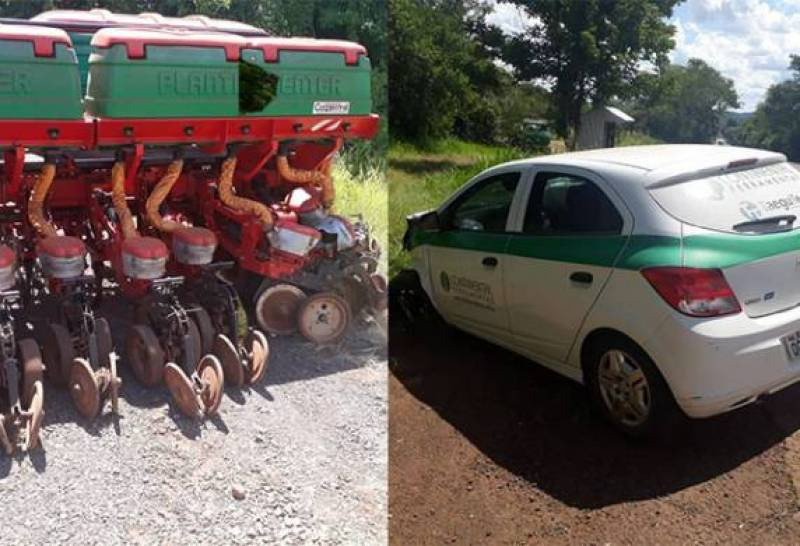 Automóvel bate em plantadeira acoplada em trator, na BR 472 em Três de Maio