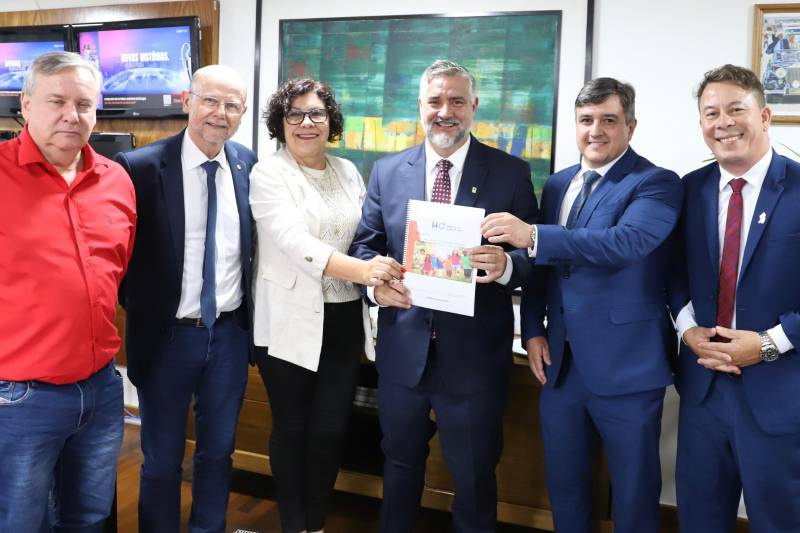Em Brasília, HCI recebe aceno positivo para construção do Hospital do Câncer Infantil