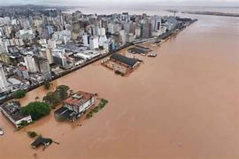 Nível do Guaíba pode bater novo recorde e chegar a 5,5 metros