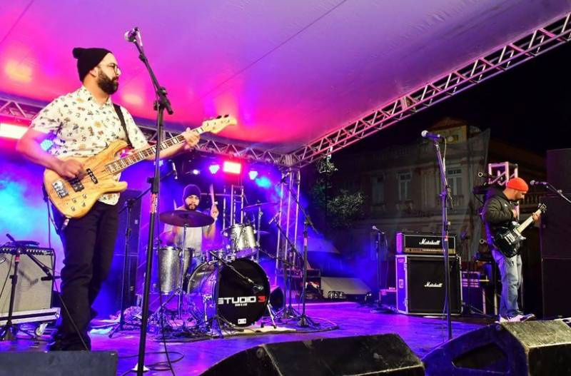 Rock Solidário arrecada doações neste domingo, 19, em Santo Ângelo