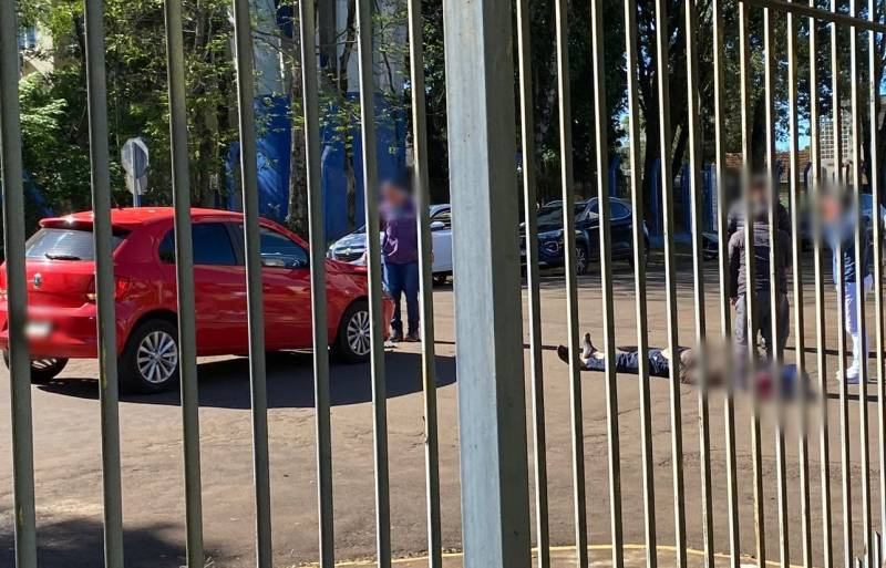 Motociclista fica ferido em acidente no centro de Santo Ângelo