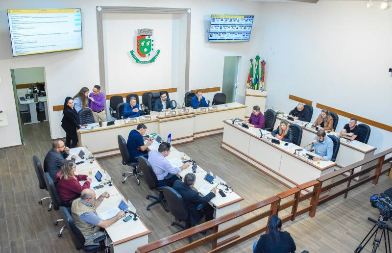 Aprovada Lei que distribui repelentes em escolas municipais de Santo Ângelo