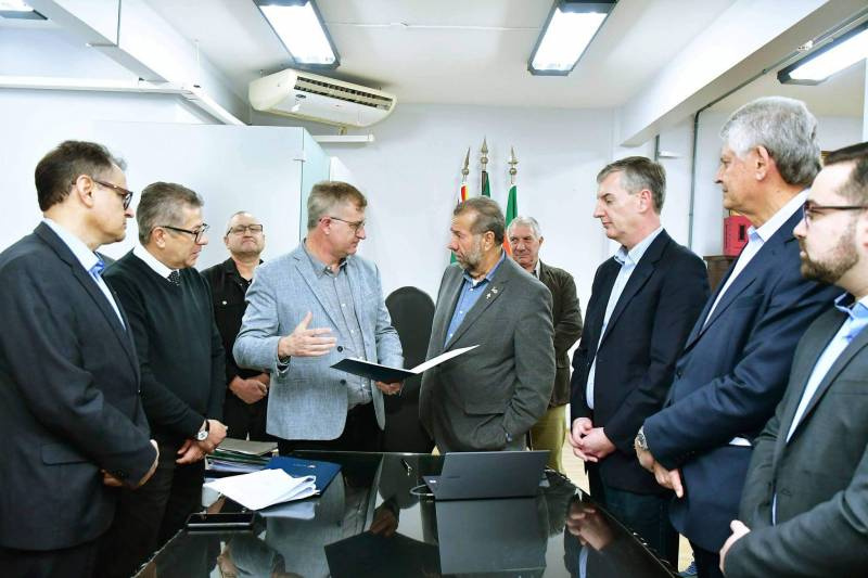 Ministro da Previdência assina protocolo de intenções em Santo Ângelo