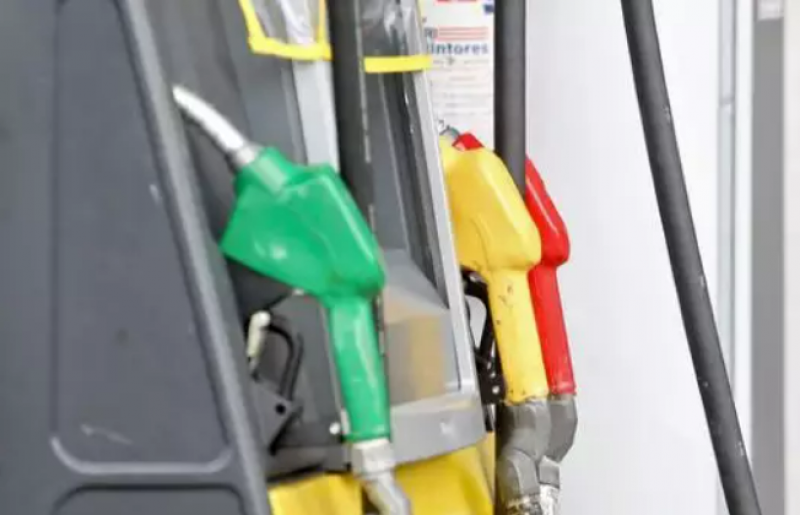 Gasolina e diesel subirão em fevereiro por causa do ICMS: entenda por que o impacto na bomba