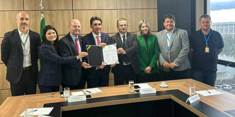 Assinada ordem de início das obras do Aeroporto de Santa Rosa