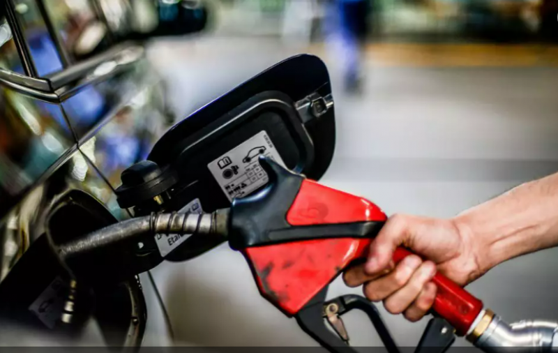 Preço da gasolina alcança maior valor em dois anos