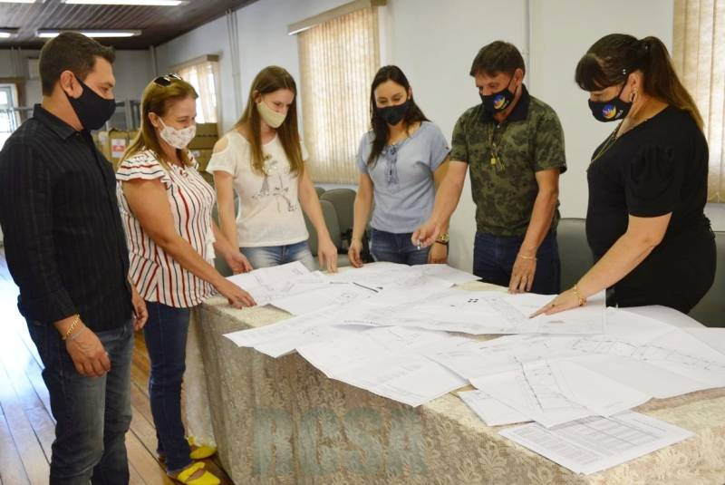 Educação visa conclusão de projeto arquitetônico de escola