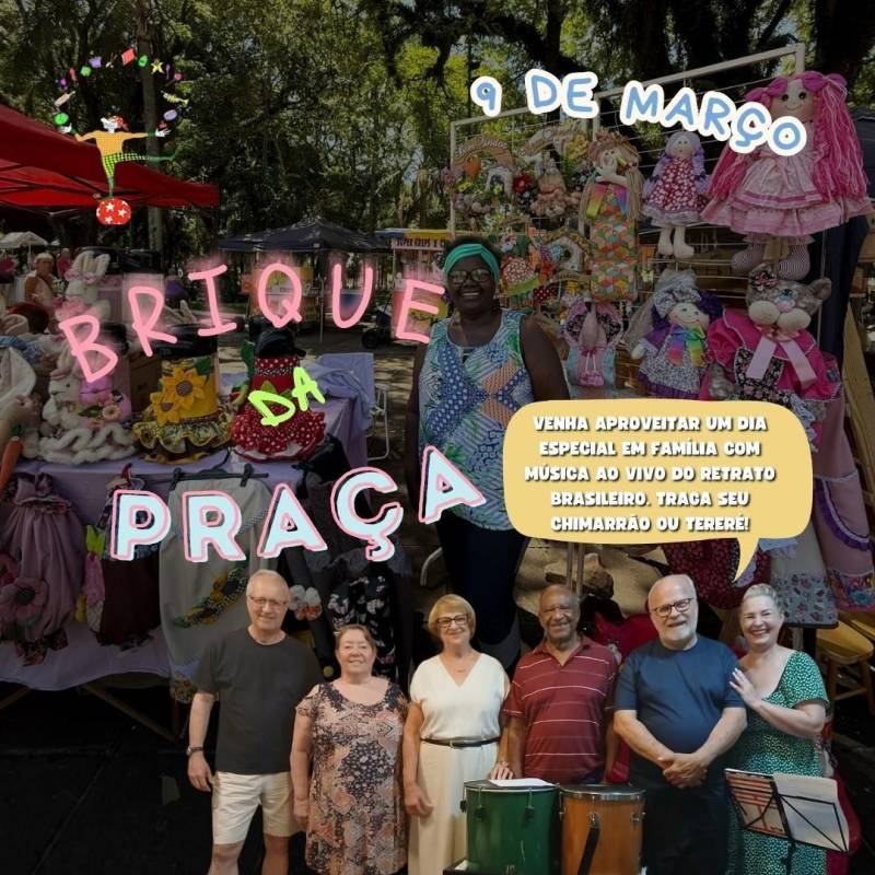 Grupo Retrato Brasileiro no show das onze no Brique da Praça  domingo,09