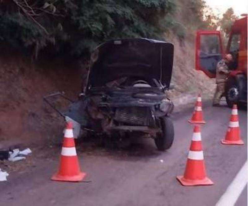 Mãe e filha de 11 anos morrem em acidente de trânsito na BR-386, em Sarandi