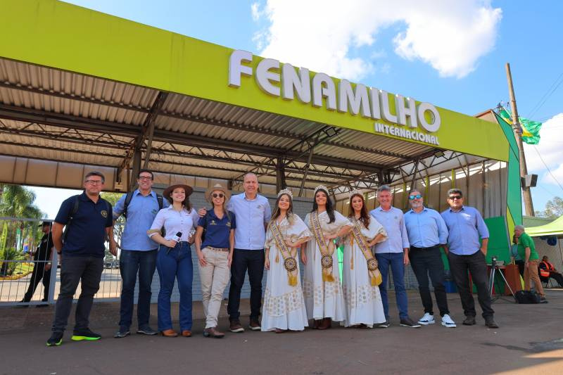Comissão da Fenatrigo realiza visita oficial à Fenamilho Internacional em Santo Ângelo