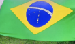 Erro em bandeira do Brasil no jogo com o Equador viraliza nas redes