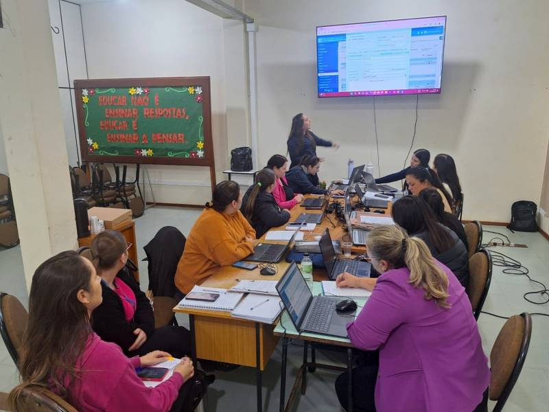 Entre-Ijuis inicia implantação do sistema de gestão escolar Educarweb