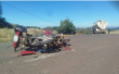 Motociclista morre ao bater contra caminhão no oeste catarinense