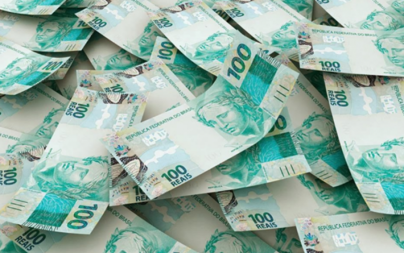 Moradores de Passo Fundo, Estrela e São Gabriel contemplados com R$ 220 mil reais cada um no Tri Legal Tchê deste domingo,02