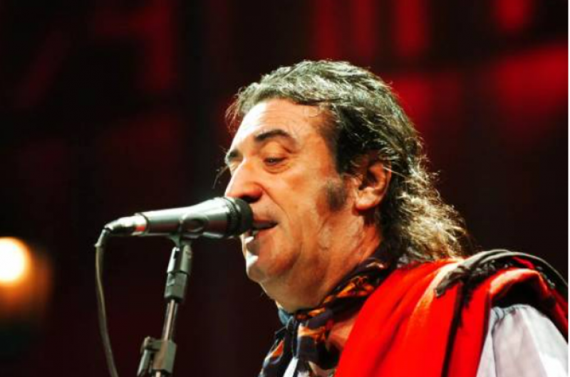 Morre João Chagas Leite, um dos cantores símbolo do nativismo gaúcho, aos 80 anos