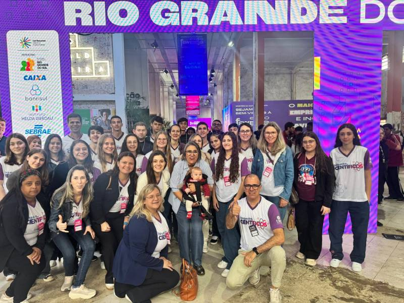 URI Santo Ângelo promove protagonismo estudantil e inclusão tecnológica na Expo Favela RS 2025
