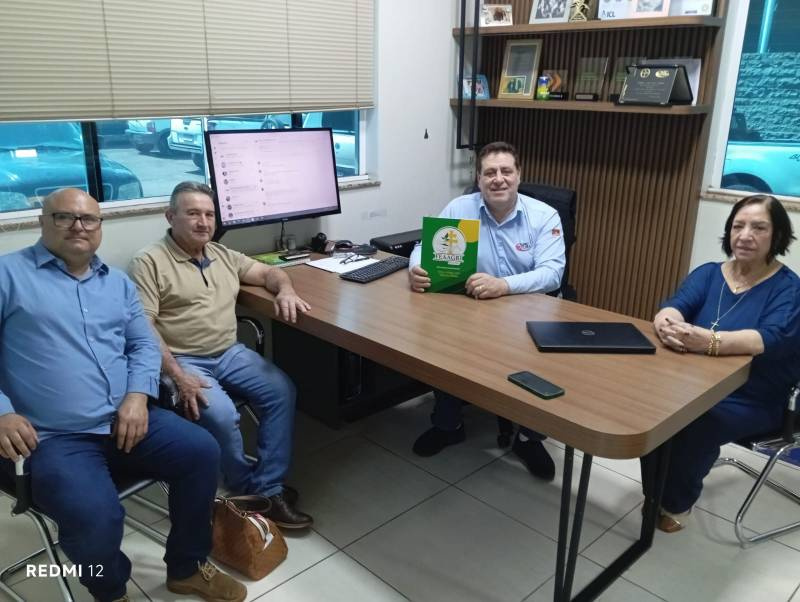 Empresa Agrofutura ratifica parceria com a Feaagri Missões