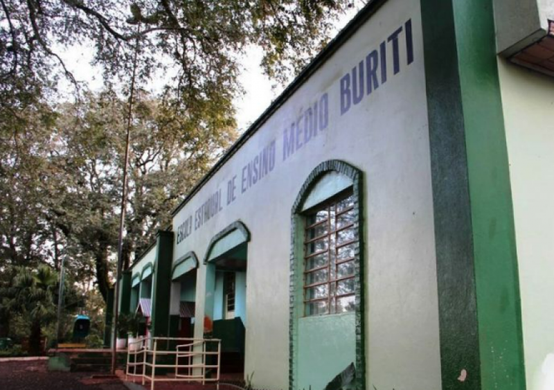 Escola Estadual de Ensino Médio Buriti conquista Curso Técnico em Agricultura