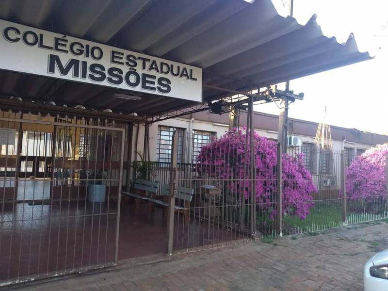 O Colégio Estadual Missões está com as matrículas abertas