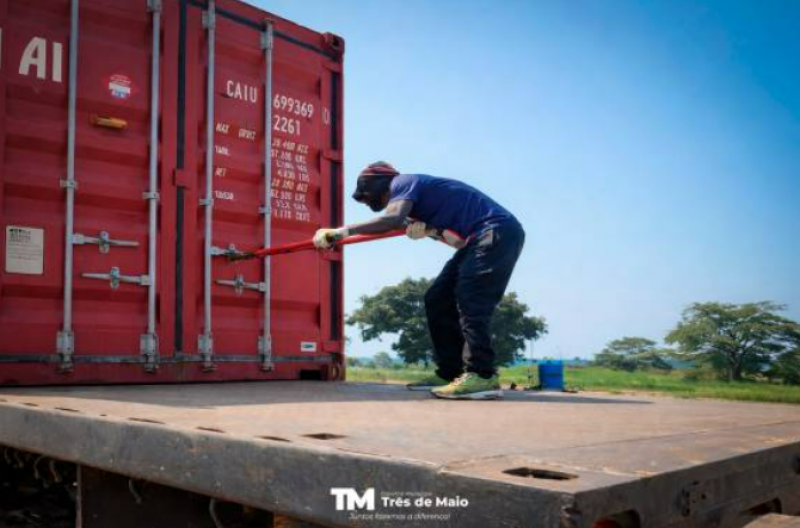 Empresa de Três de Maio realiza primeira venda para Angola