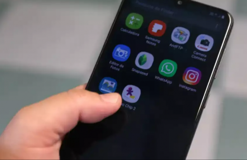 Deputado federal propõe proibir redes sociais para menores de 16 anos no Brasil