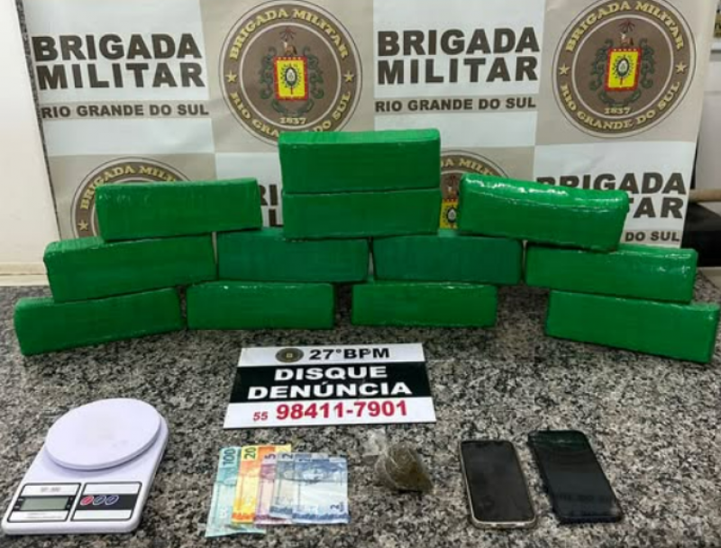 Brigada Militar prende duas mulheres, e com elas 8 kg de drogas em Santo Ângelo