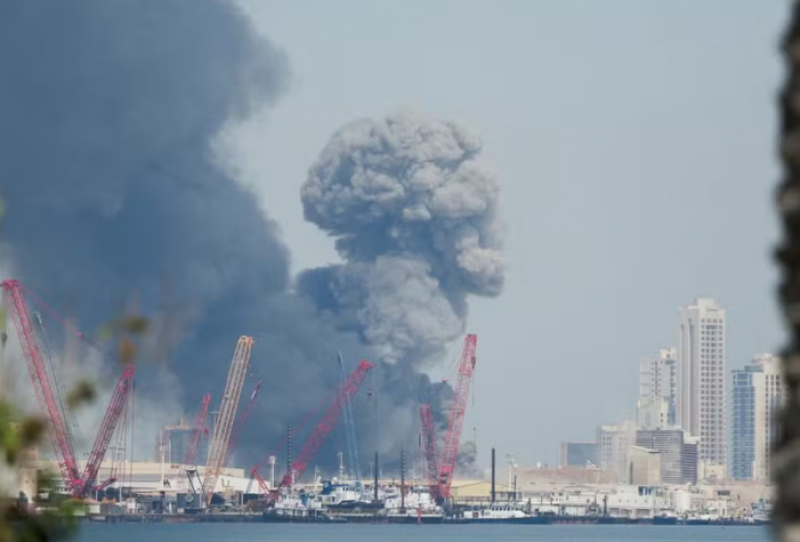 EUA e Israel realizam ataque coordenado contra o Irã, que dispara mísseis em resposta