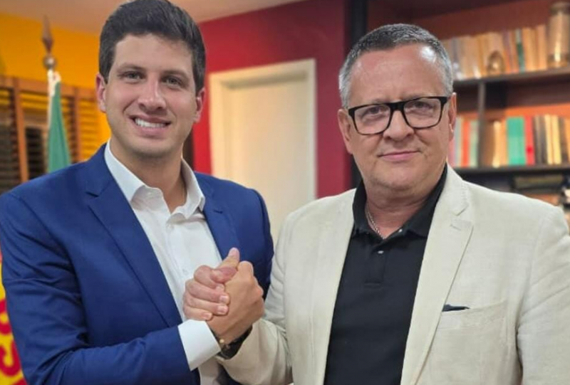 Beto Albuquerque assume comando do PSB gaúcho e anuncia saida do governo Leite