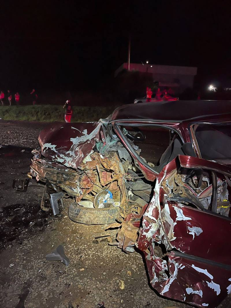 Colisão frontal deixa duas pessoas gravemente feridas na ERS-522, em Augusto Pestana