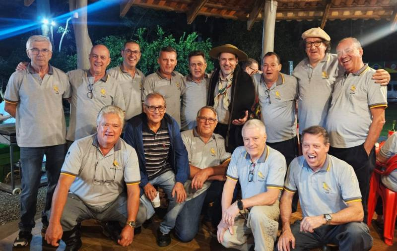 Show de Erlon Péricles reúne grande público no Recanto do Sabiá em Santo Ângelo