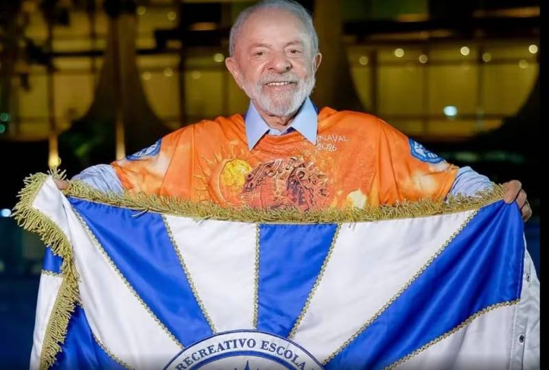 TSE rejeita pedido do PL para investigar Lula por desfile de escola de samba
