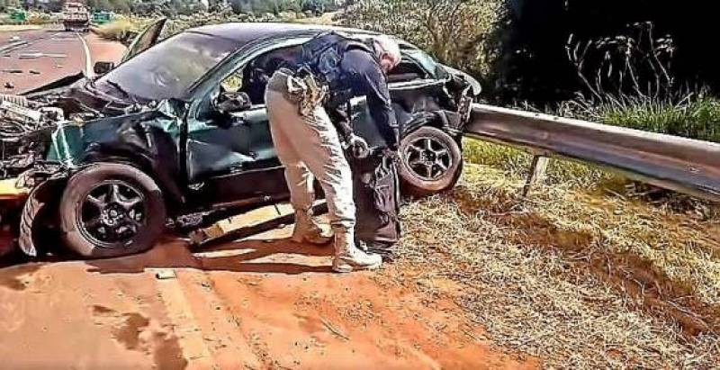 PRF apreende 30 kg de drogas após perseguição na BR-282 em Chapecó