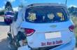 Carro da Saúde capota na SC-390 após motorista passar sobre pedra na pista