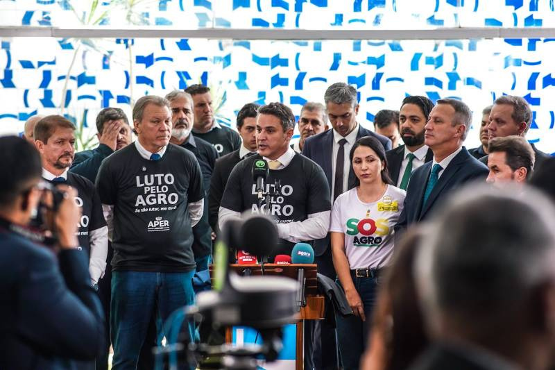 Zucco chega a Brasília para pressionar pela aprovação do projeto que renegocia dívida dos produtores rurais gaúchos