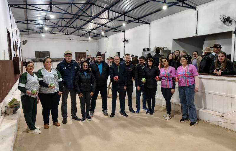 Aberto o Campeonato Municipal de Bocha Feminina e Canastra de Entre-Ijuis