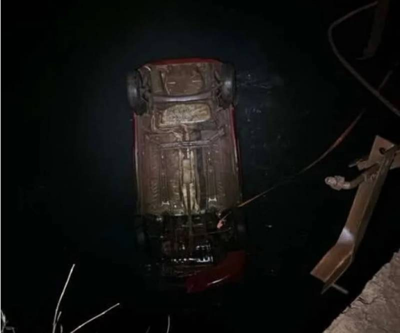 Motorista de 61 anos morre após carro cair de ponte em rio no noroeste do RS