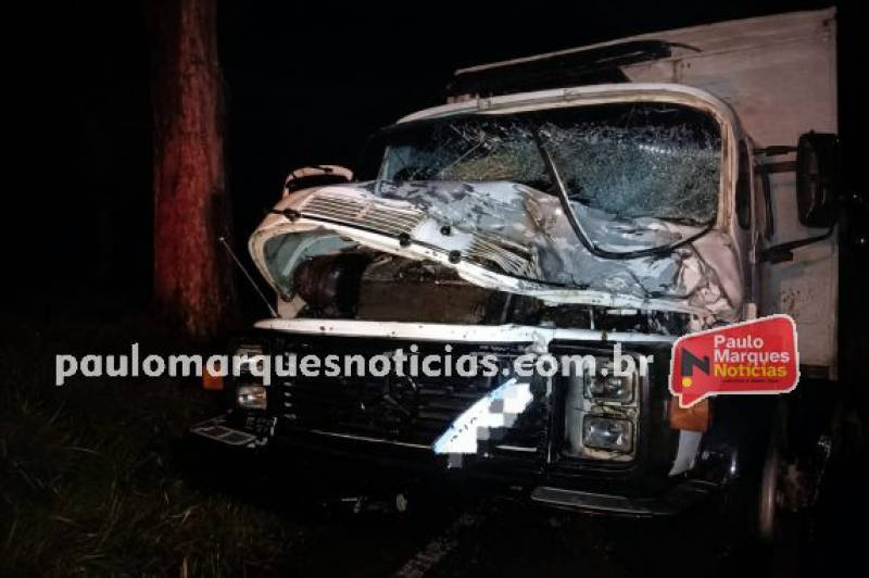 Motociclista morre em colisão frontal com caminhão na RS-540, em Santo Cristo