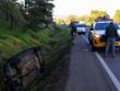 Motorista morre após carro sair da pista e capotar na ERS-122, em São Sebastião do Caí