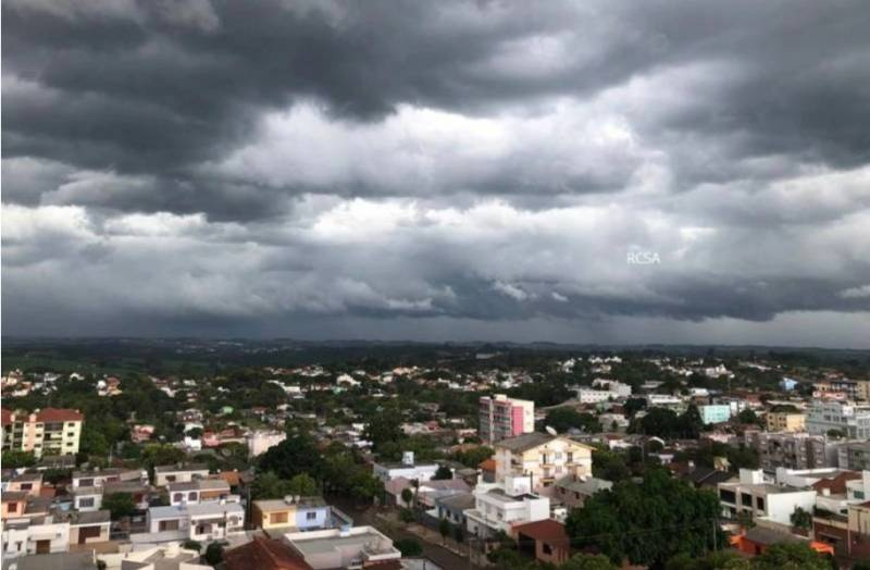 Defesa Civil aponta risco de tempestades na metade Sudoeste do RS