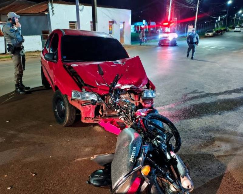 Colisão frontal entre carro e motocicleta deixa duas pessoas feridas em São Luiz Gonzaga