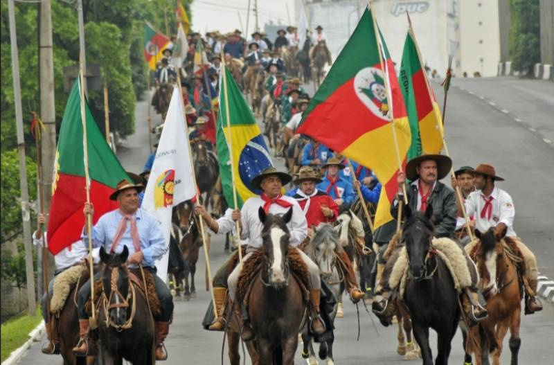 Desfile Farroupilha em Santo Ângelo será definido nas primeiras horas deste domingo