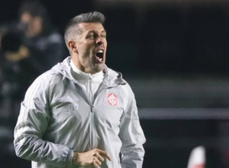 Paulo Pezzolano não é mais técnico do Inter