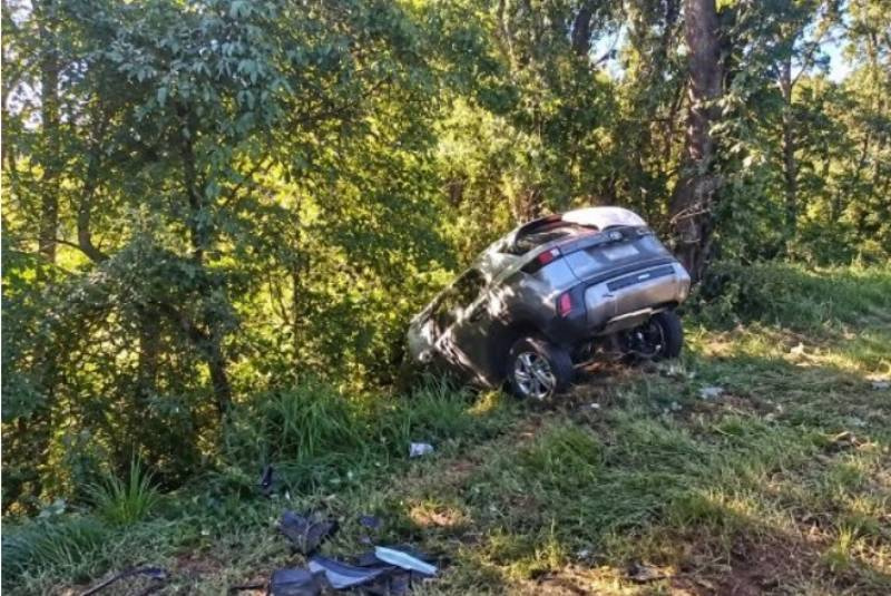 Colisão frontal no trevo da ERS-344 com a RSC-472 deixa feridos em Santa Rosa
