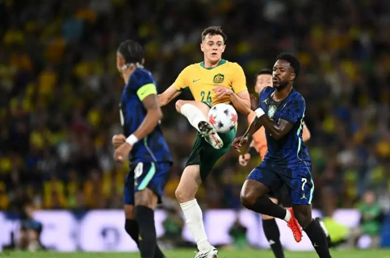 Em novo amistoso contra a Austrália, Seleção Brasileira vence os donos da casa por 4 a 2
