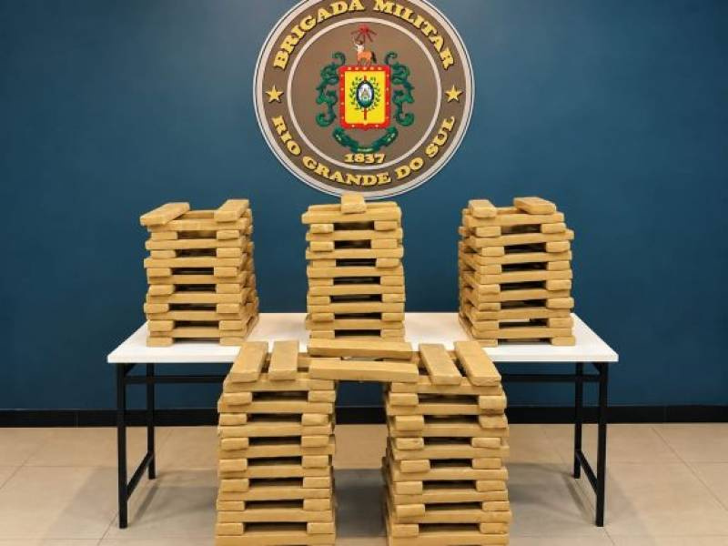 Homem é preso com 142 quilos de maconha em Porto Mauá