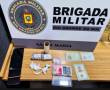 Criança cai do quarto andar, e casal é preso em flagrante com drogas no apartamento; caso será investigado