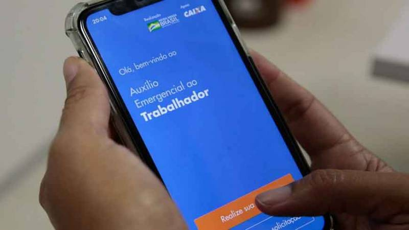 Nesta quarta-feira, a caixa realiza o depósito do auxílio emergencial para os aniversa